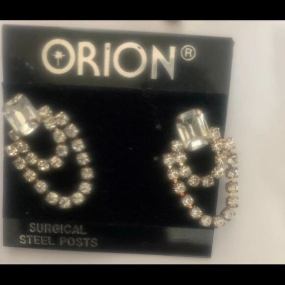 9 Orion DROPS AUSTRIAN CRYSTAL RHINESTONE SILVER CHANDELIER DANGLE EARRINGS - Picture 10 of 10